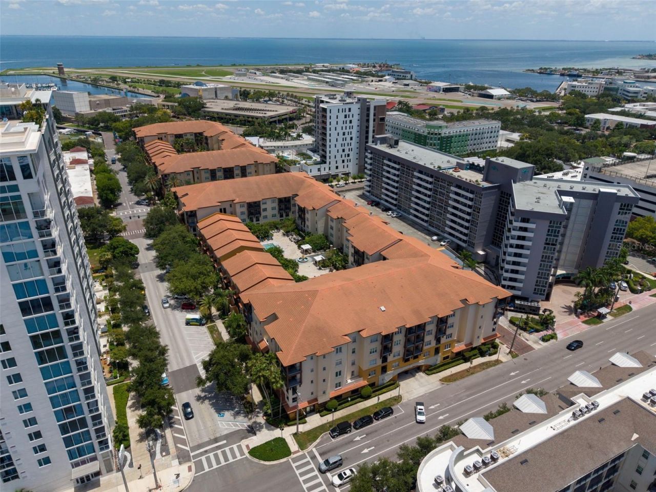200 4th Avenue S, Unit 110, Saint Petersburg, FL 33701 Photo