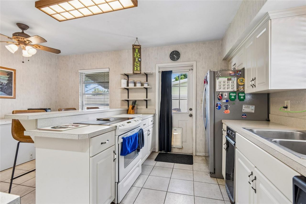 7846 12th Street N, Saint Petersburg, FL 33702 Photo