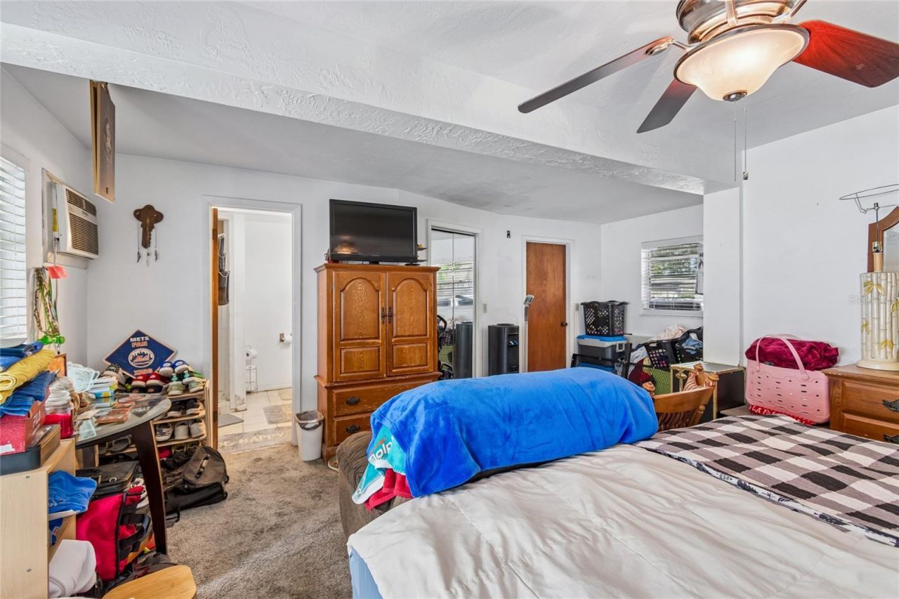7846 12th Street N, Saint Petersburg, FL 33702 Photo