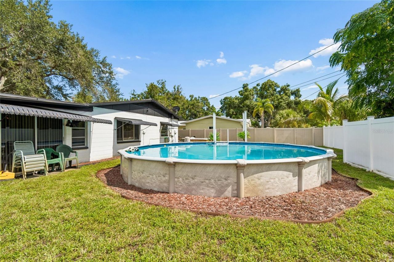 7846 12th Street N, Saint Petersburg, FL 33702 Photo