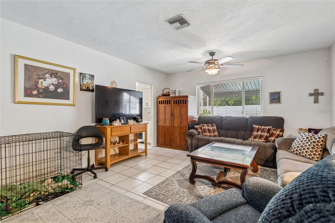 7846 12th Street N, Saint Petersburg, FL 33702 Photo