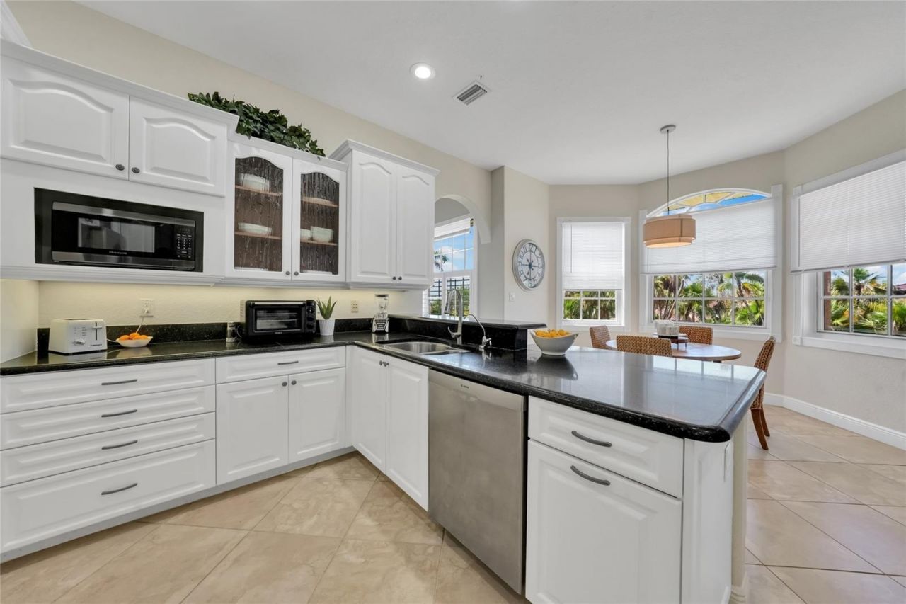 196 Tarpon Cove Boulevard, Unit 722, Punta Gorda, FL 33950 Photo
