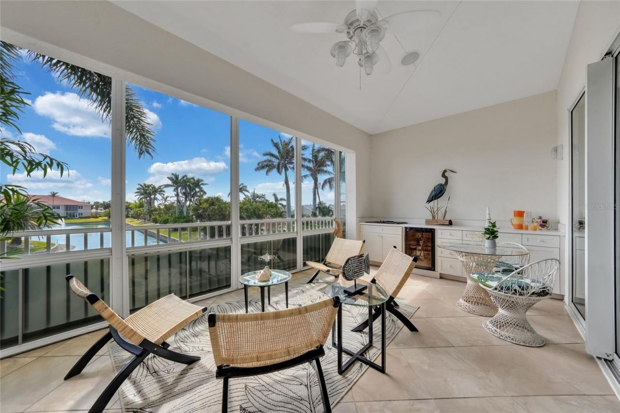 196 Tarpon Cove Boulevard, Unit 722, Punta Gorda, FL 33950 Photo