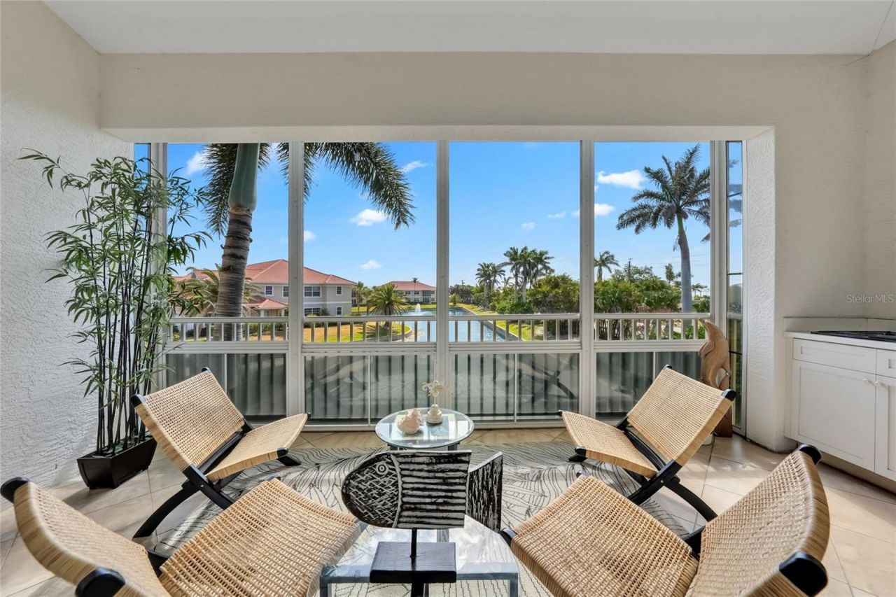 196 Tarpon Cove Boulevard, Unit 722, Punta Gorda, FL 33950 Photo