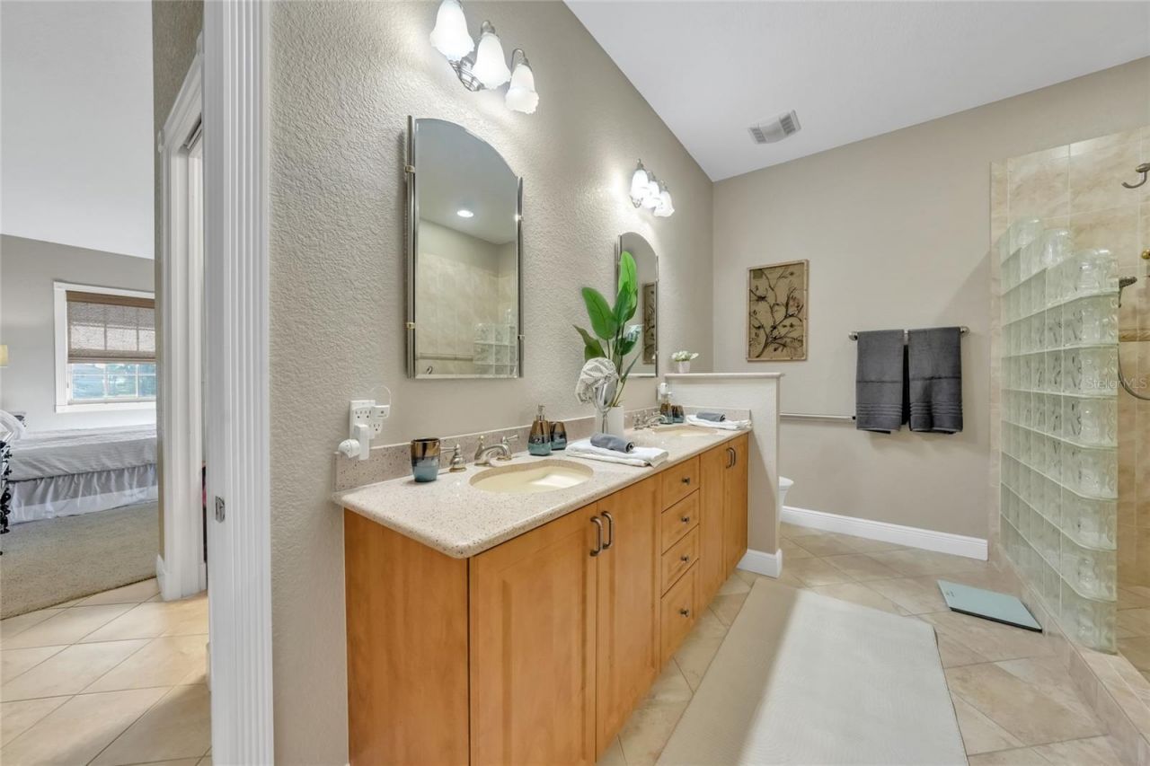 196 Tarpon Cove Boulevard, Unit 722, Punta Gorda, FL 33950 Photo