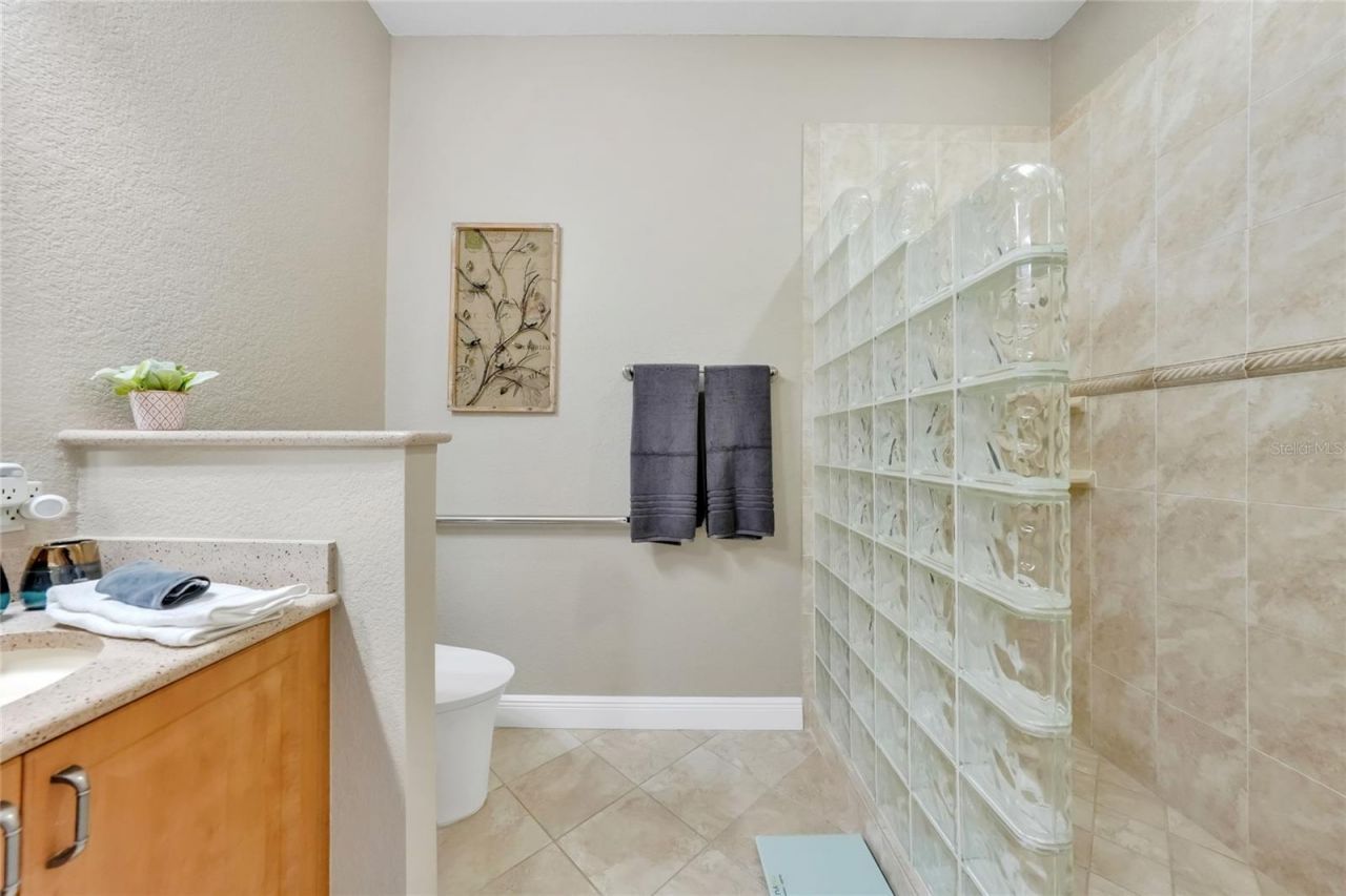 196 Tarpon Cove Boulevard, Unit 722, Punta Gorda, FL 33950 Photo