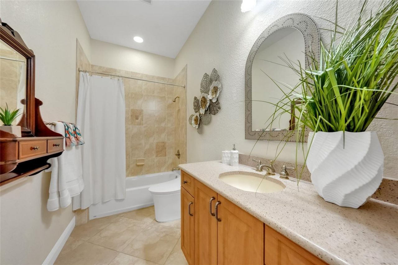 196 Tarpon Cove Boulevard, Unit 722, Punta Gorda, FL 33950 Photo