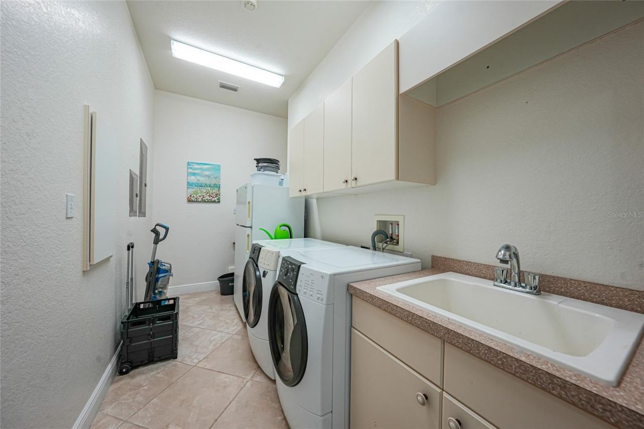 196 Tarpon Cove Boulevard, Unit 722, Punta Gorda, FL 33950 Photo