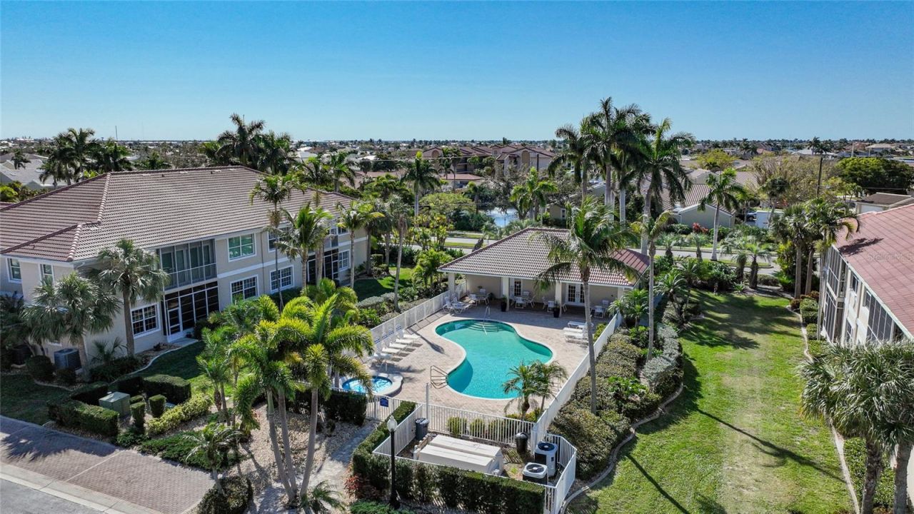 196 Tarpon Cove Boulevard, Unit 722, Punta Gorda, FL 33950 Photo