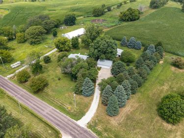21552 Hunt Avenue, Council Bluffs, IA 51503