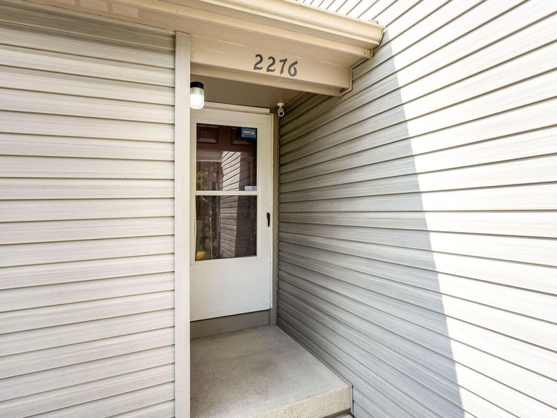 2276 Sandman Drive, Unit 67E, Columbus, OH 43235 Photo 2