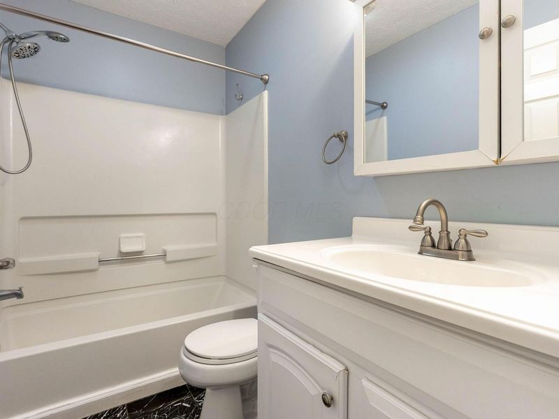 2276 Sandman Drive, Unit 67E, Columbus, OH 43235 Photo 20