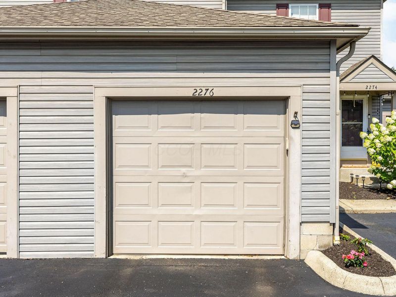 2276 Sandman Drive, Unit 67E, Columbus, OH 43235 Photo 30