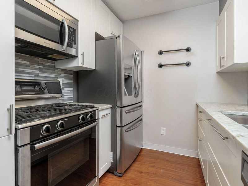 2276 Sandman Drive, Unit 67E, Columbus, OH 43235 Photo 4