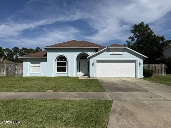 16 Fernmeadow Lane, Ormond Beach, FL 32174