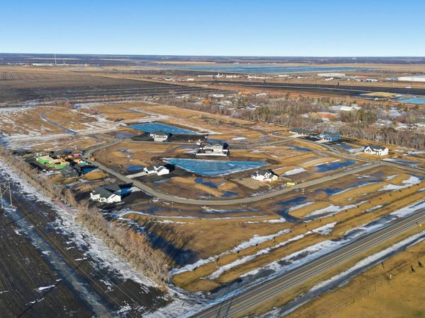 4935 41 Avenue N, Fargo, ND 58102