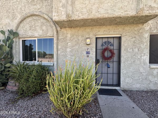 1500 W RIO SALADO Parkway, Unit 122, Mesa, AZ 85201