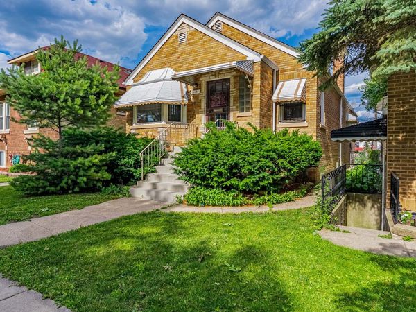 4131 N Austin Avenue , Chicago, IL 60634