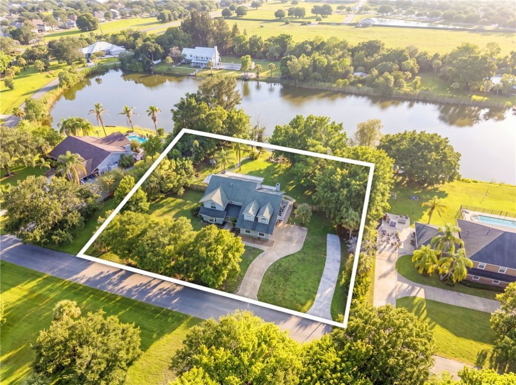 7451 16th Manor, Vero Beach, FL 32966 Photo