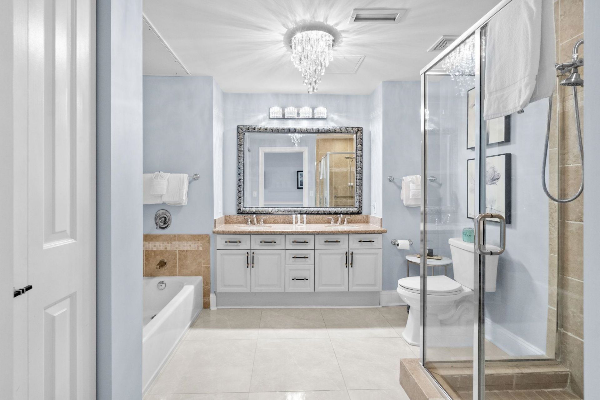 8121 Amalfi Pl. Photo 31