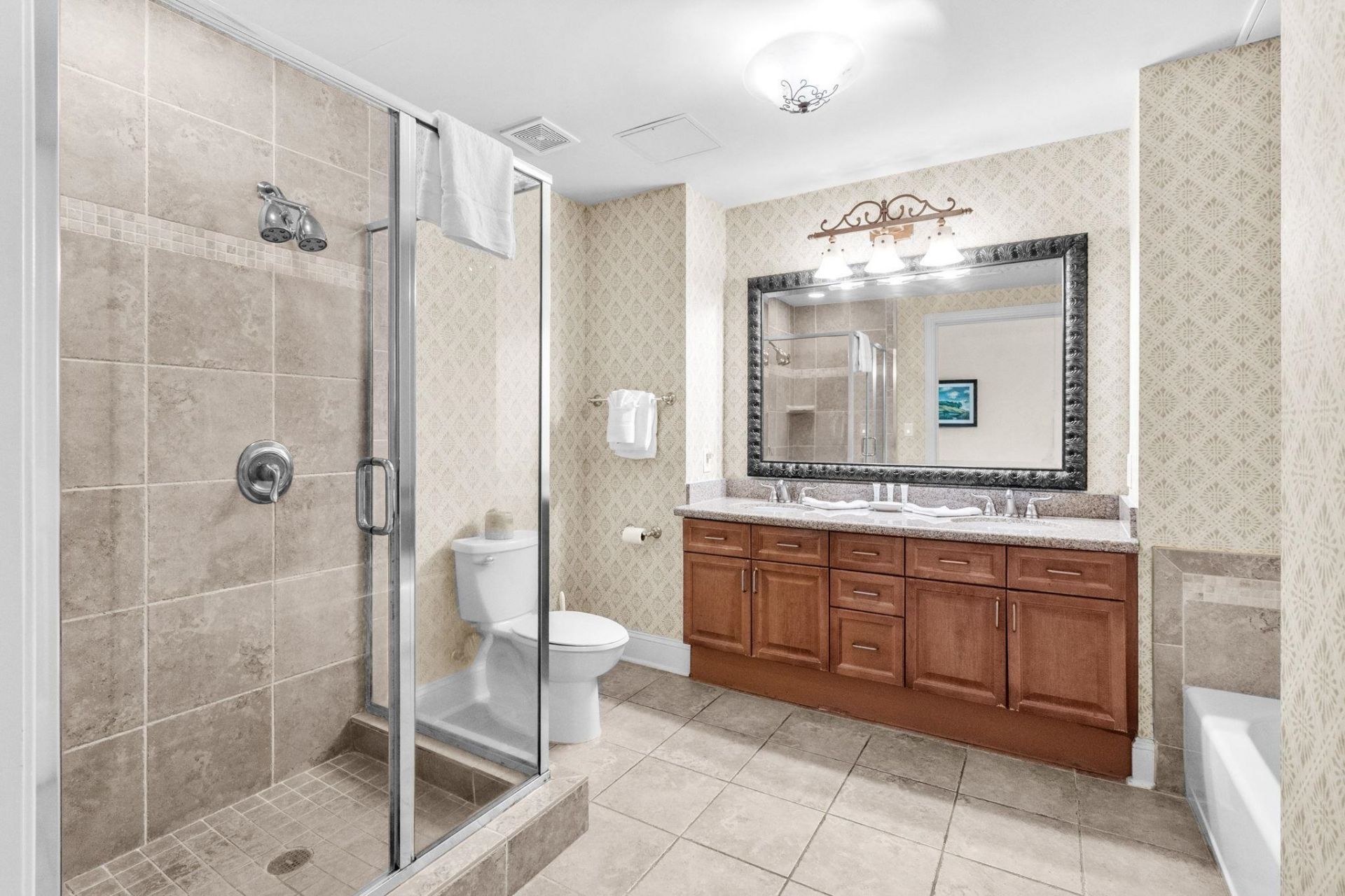 8121 Amalfi Pl. Photo 27