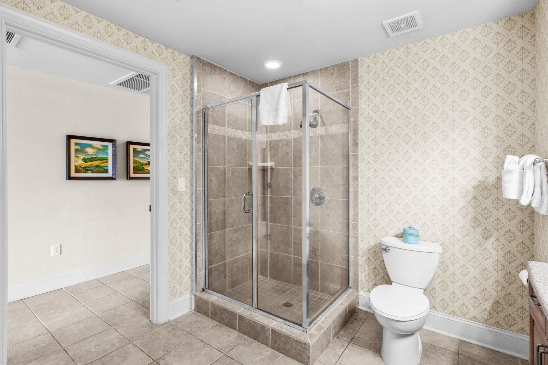 8121 Amalfi Pl. Photo 31