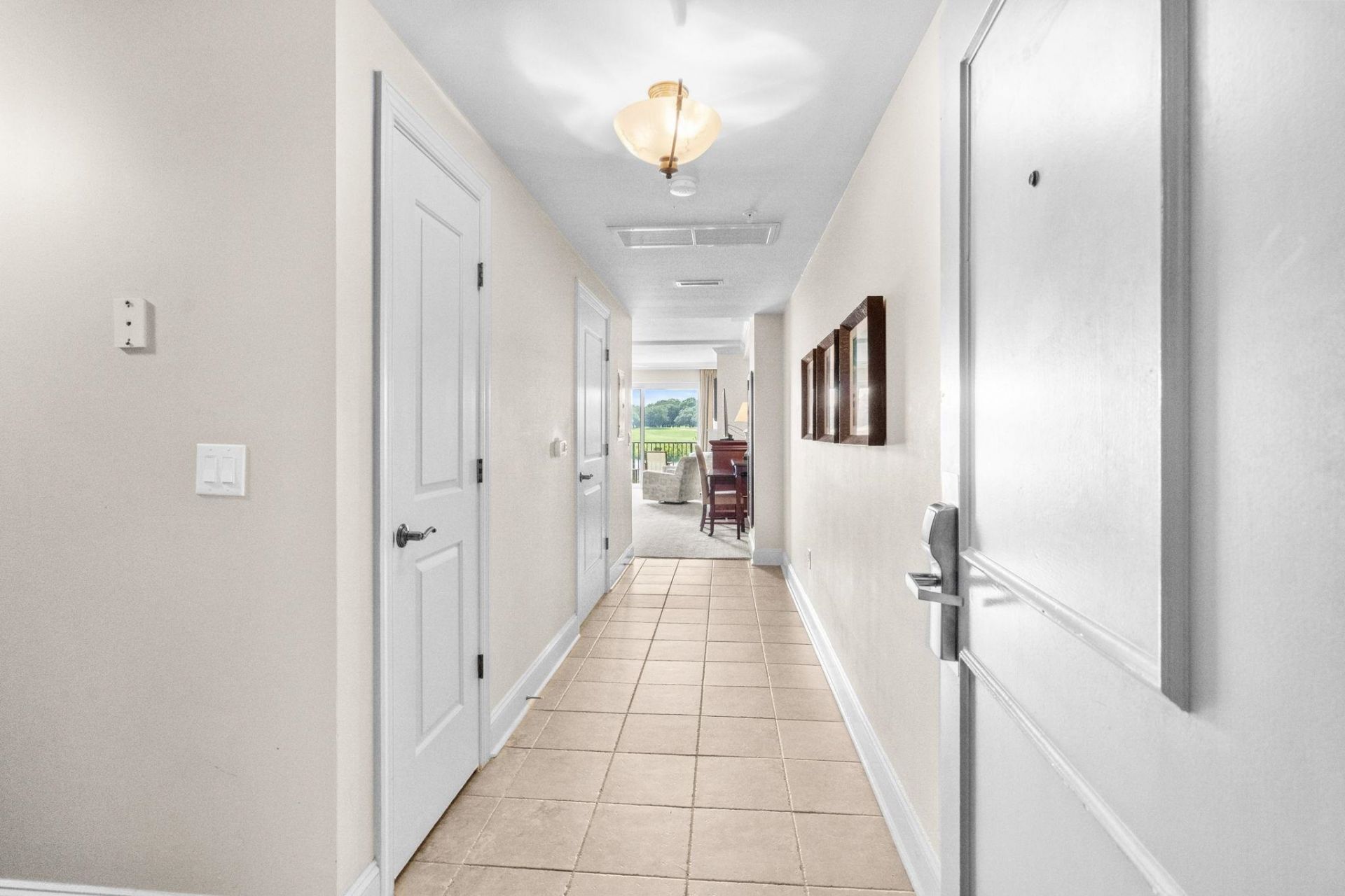 8121 Amalfi Pl. Photo 8