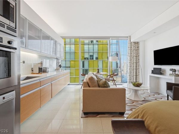 3722 Las Vegas Boulevard , Unit 2209, Las Vegas, NV 89158