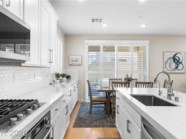 10649 Valletta Avenue, Las Vegas, NV 89166