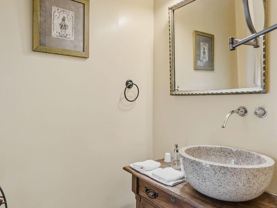 Property Image 62