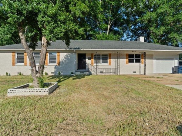 1692 CORNELIA DR, Memphis, TN 38117