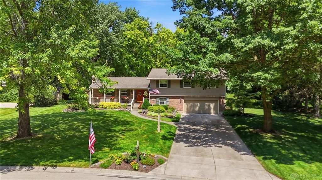 1107 Green Tree Drive, Centerville, OH 45429 Main Photo