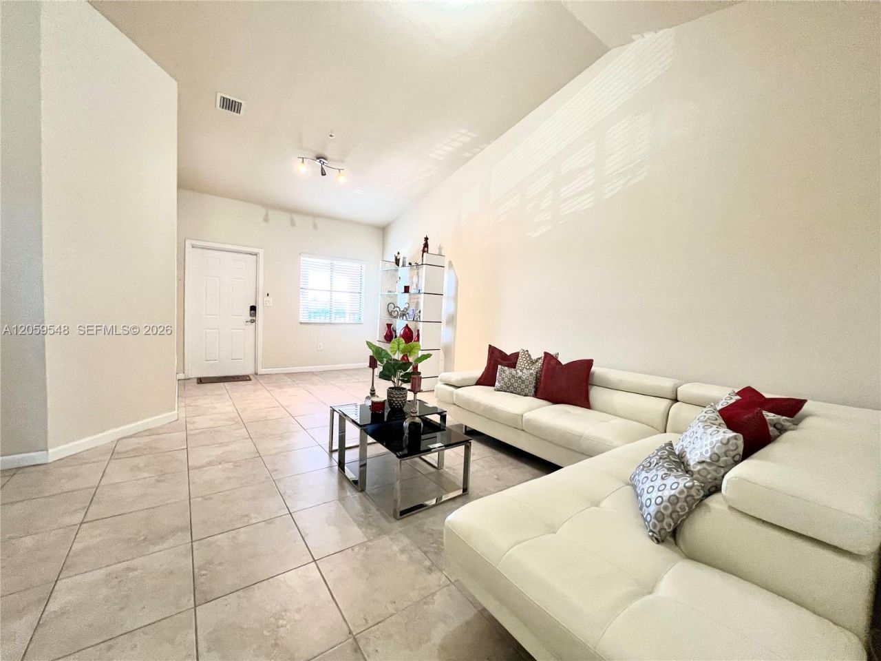22301 SW 88th Pl, Unit 304-3, Cutler Bay, FL 33190 Photo