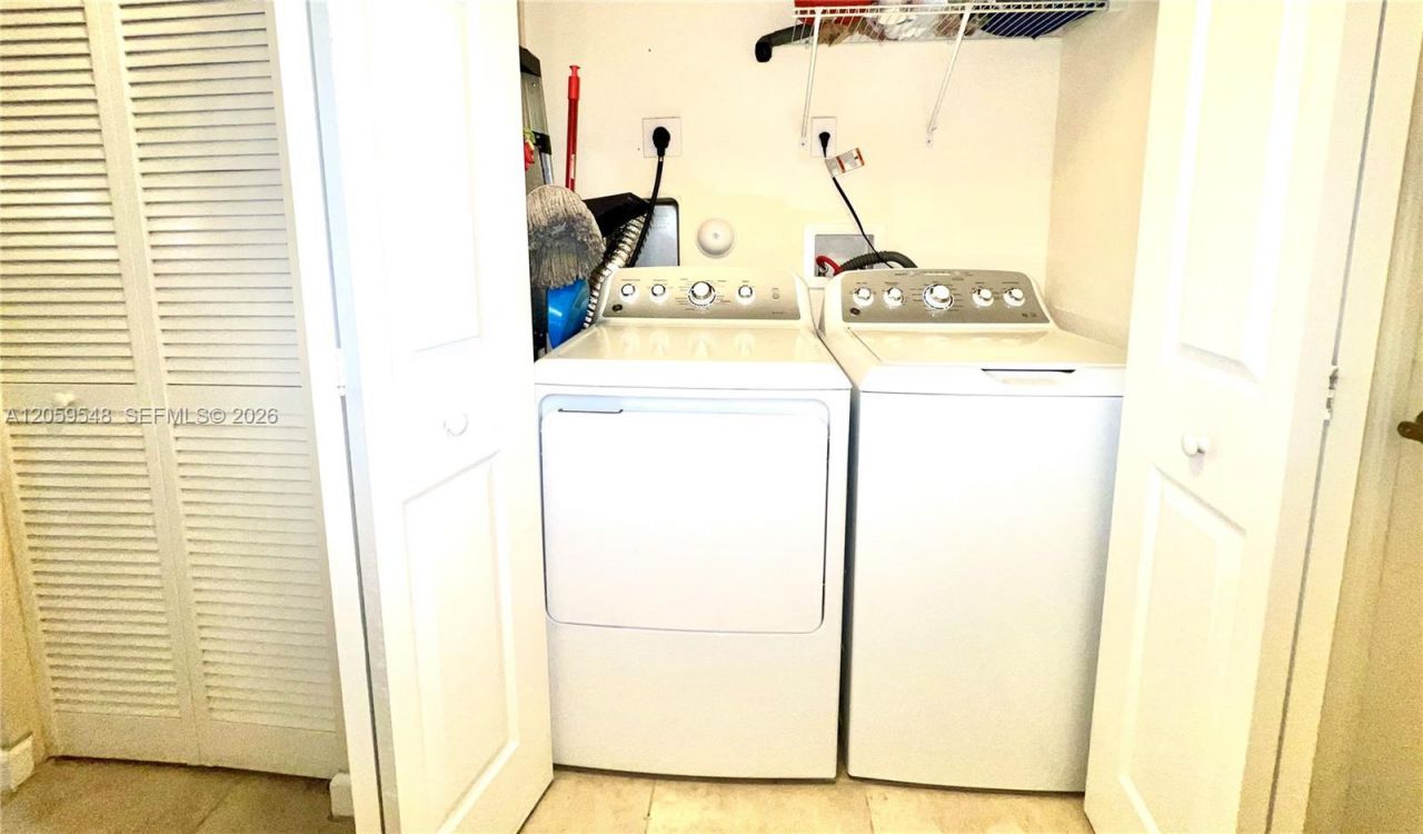 22301 SW 88th Pl, Unit 304-3, Cutler Bay, FL 33190 Photo