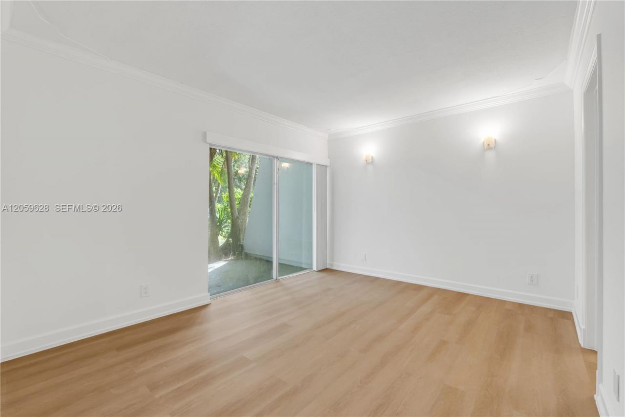 725 Hummingbird Way , Unit 107, North Palm Beach, FL 33408 Photo