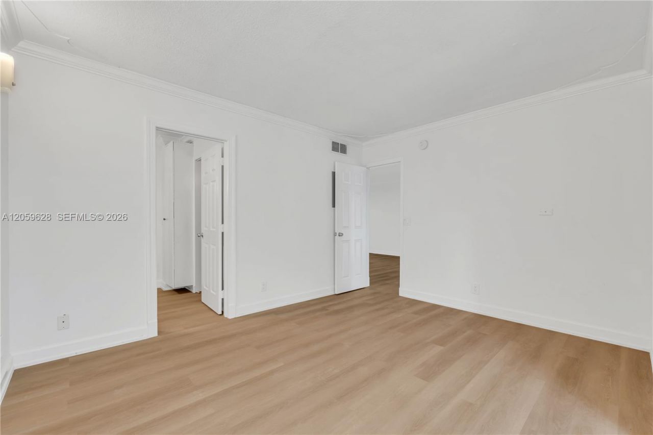 725 Hummingbird Way , Unit 107, North Palm Beach, FL 33408 Photo