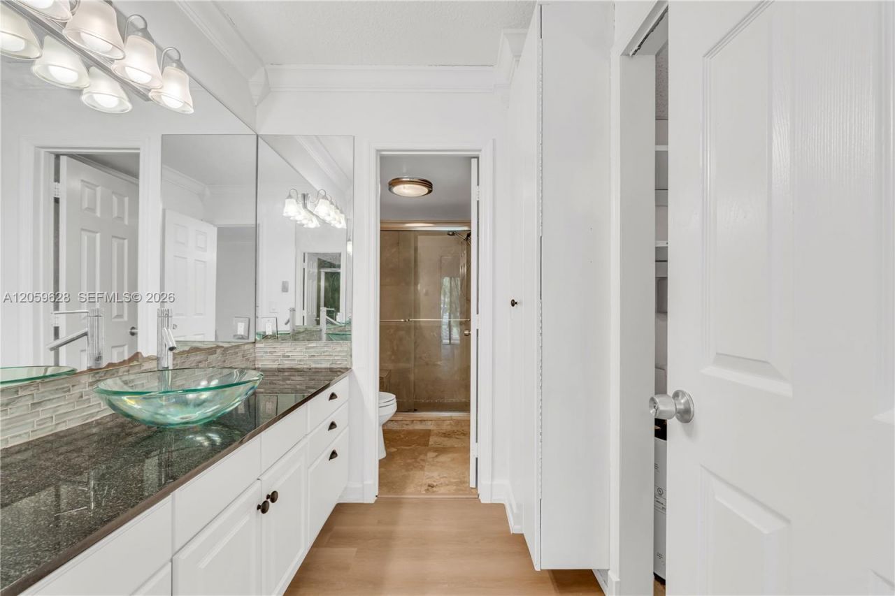 725 Hummingbird Way , Unit 107, North Palm Beach, FL 33408 Photo