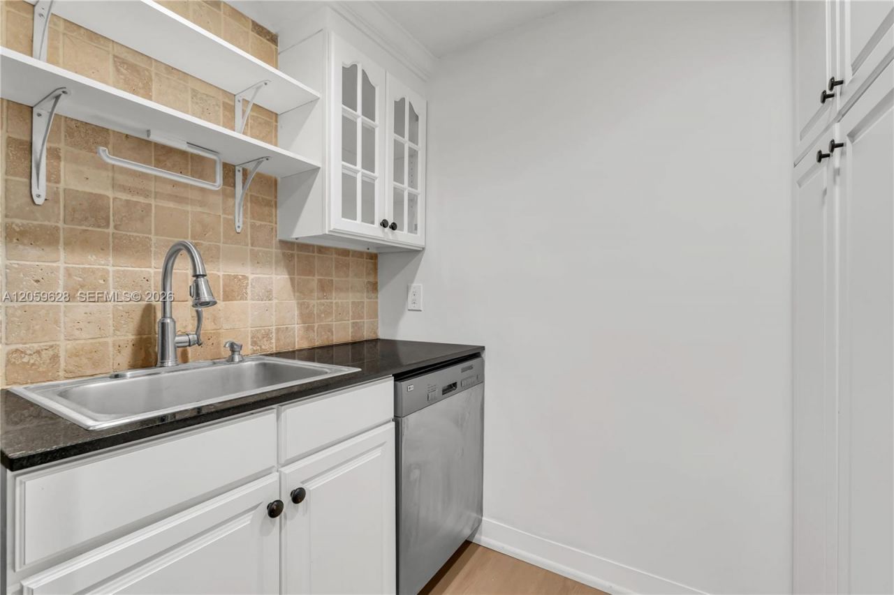 725 Hummingbird Way , Unit 107, North Palm Beach, FL 33408 Photo