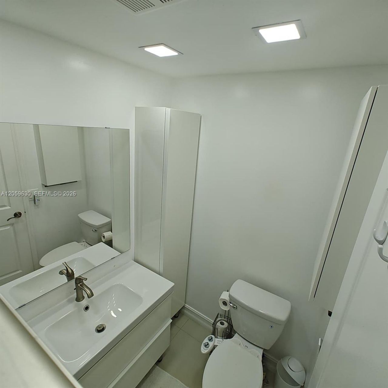 2750 NE 183rd St, Unit 301, Aventura, FL 33160 Photo