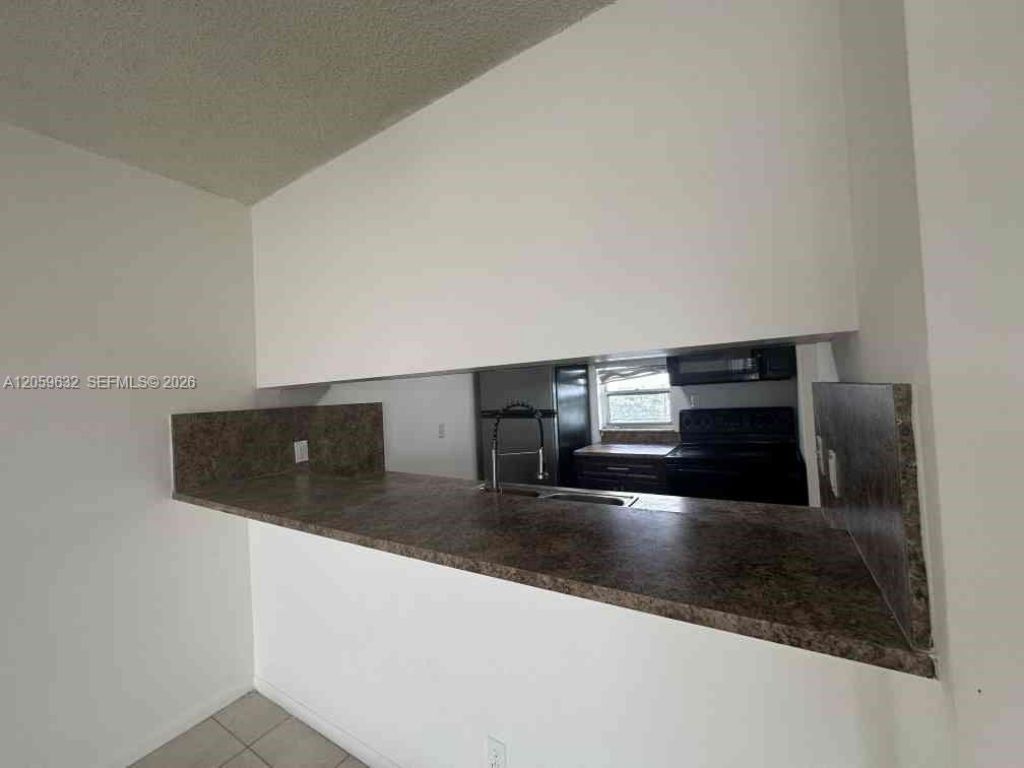 8620 N Sherman Cir, Unit 503, Miramar, FL 33025 Photo