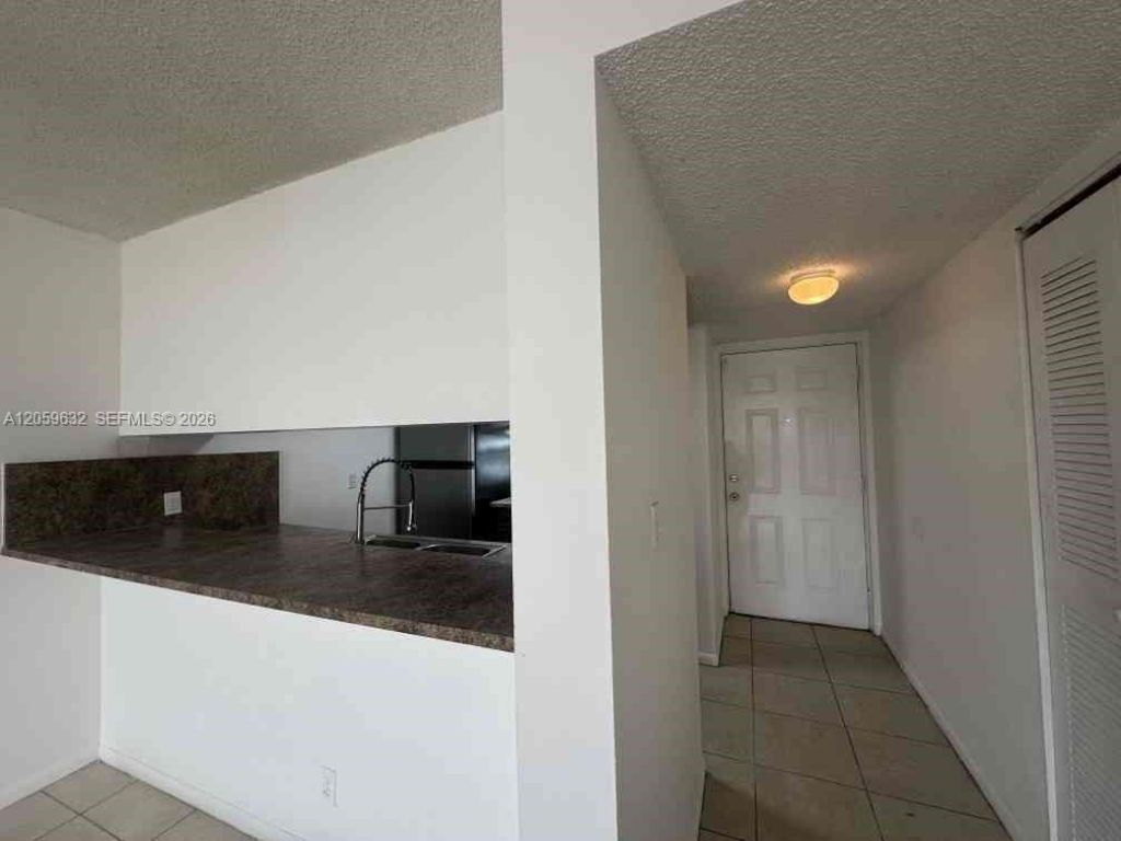 8620 N Sherman Cir, Unit 503, Miramar, FL 33025 Photo