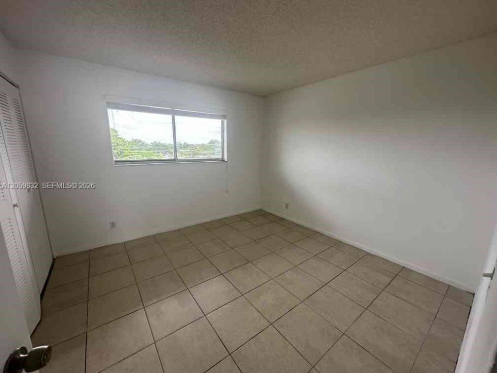 8620 N Sherman Cir, Unit 503, Miramar, FL 33025 Photo
