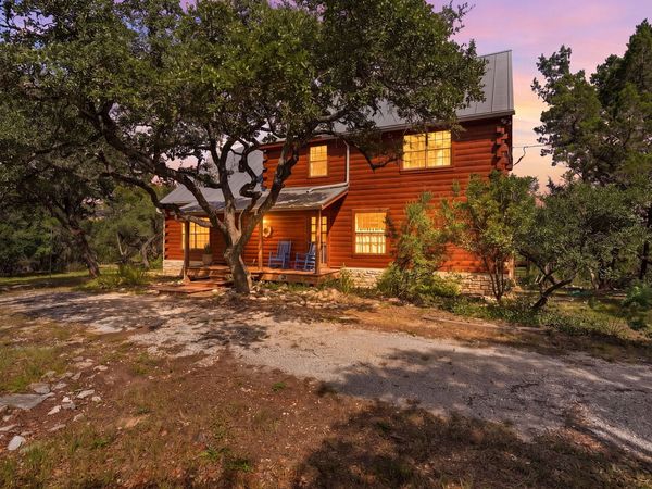 800 Woodcreek Ranch RD, Wimberley, TX 78676