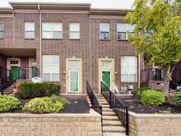 4306 Maple Street , Wayne, MI 48126