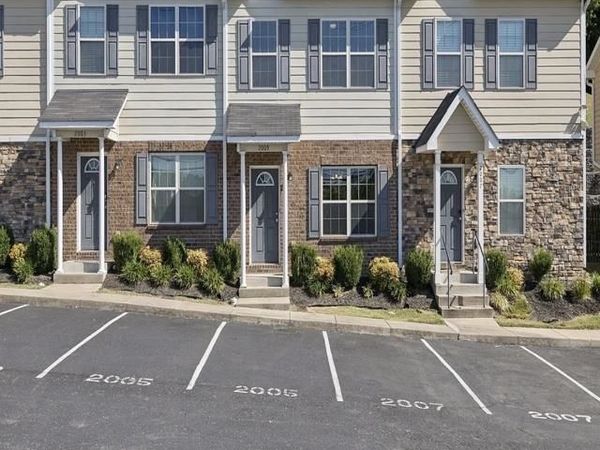 2005 PINECREST DR, Nashville, TN 37211