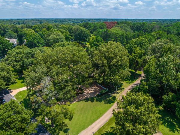 2340 DUNTREATH RD, Germantown, TN 38139
