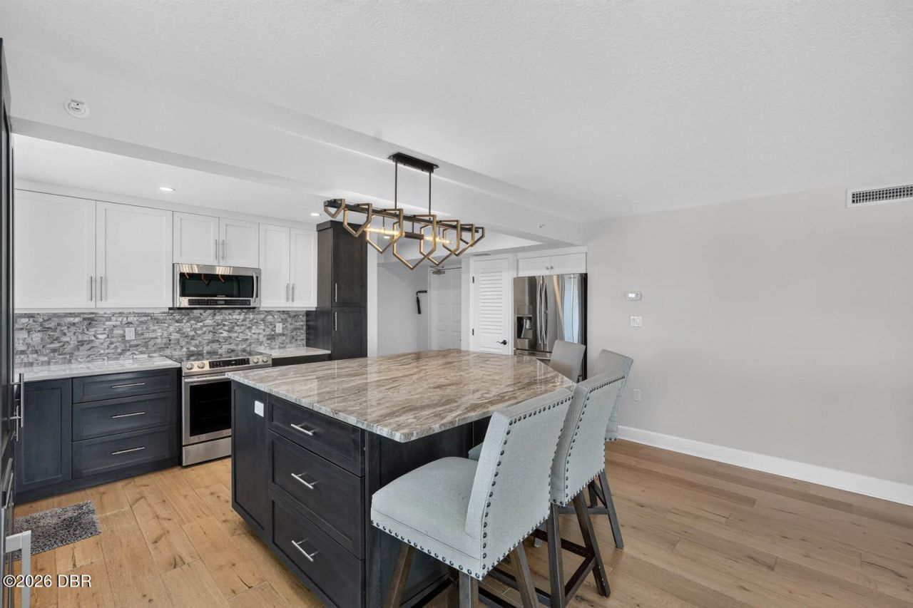 503 N Causeway, Unit 2020, New Smyrna Beach, FL 32169 Photo