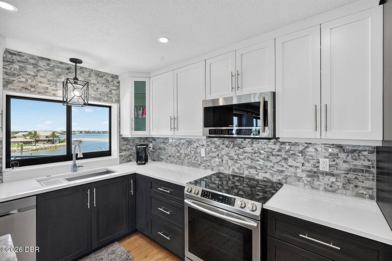 503 N Causeway, Unit 2020, New Smyrna Beach, FL 32169 Photo