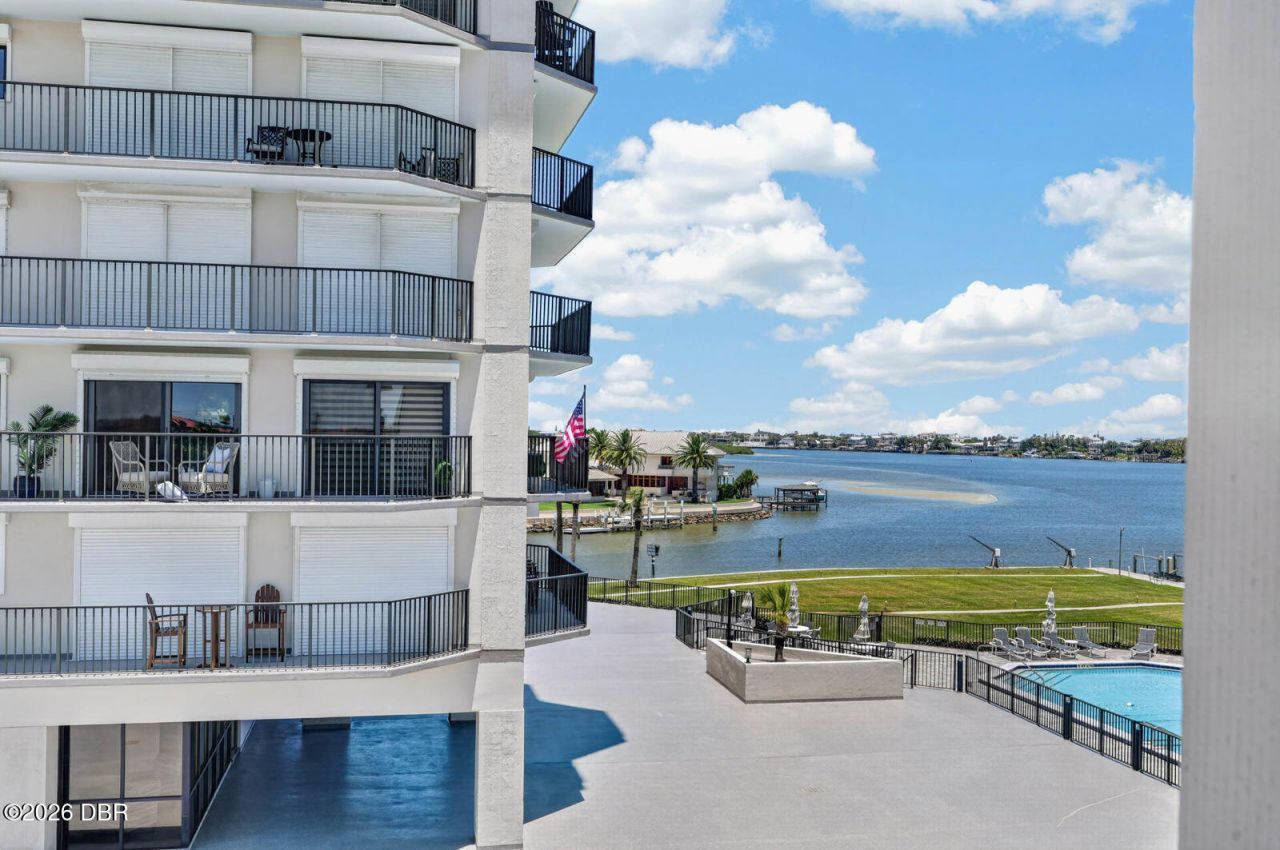 503 N Causeway, Unit 2020, New Smyrna Beach, FL 32169 Photo