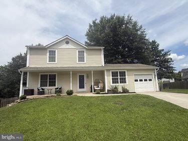 15 MILLS COURT, LOVETTSVILLE, VA 20180